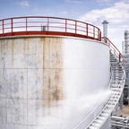 Нефтестойкая покраска емкостей в Казахстане миниатюра 1